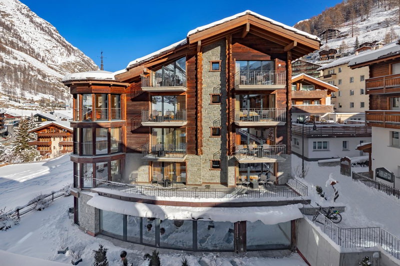 The Phoenix Fitness Hotel & free Spa Access at Alpen Resort, Zermatt, Швейцария