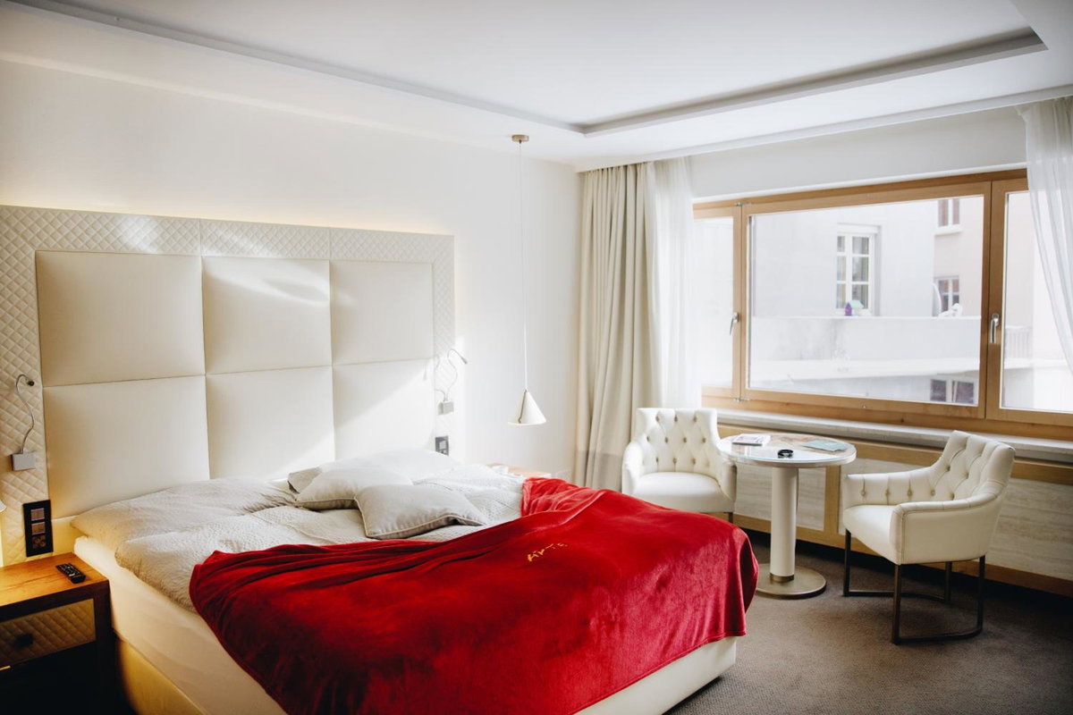 Отель · Hotel Arte, St. Moritz