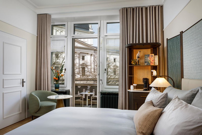 Small Luxury Hotel Ambassador Zurich, Zurich, Швейцария