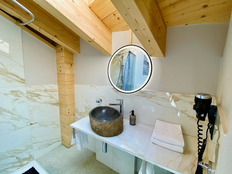 Peaky Riders Self Check-in Hotel, Zermatt, Швейцария
