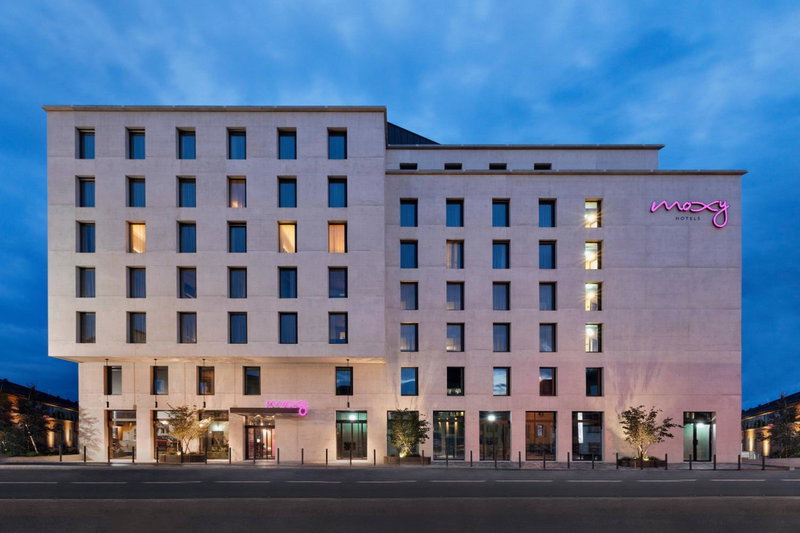 Moxy Rapperswil, Rapperswil, Switzerland