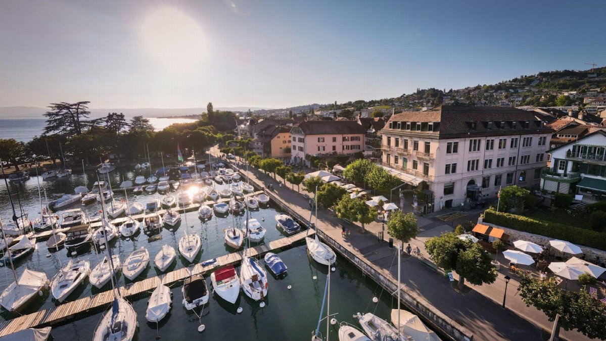 Hôtel · Rivage Hotel Restaurant Lutry, Pully