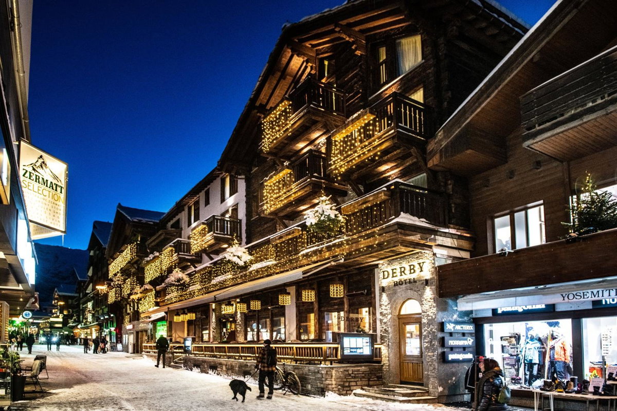 Отель · Hotel Derby, Zermatt