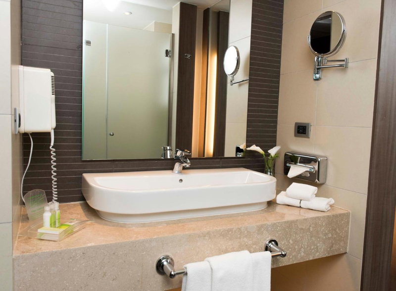 Holiday Inn Santiago - Airport Terminal by IHG, Lo Prado, Chili
