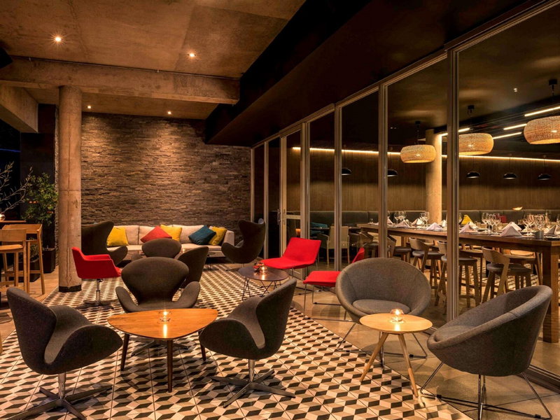 Novotel Santiago Providencia, Villa Presidente Frei, Chile