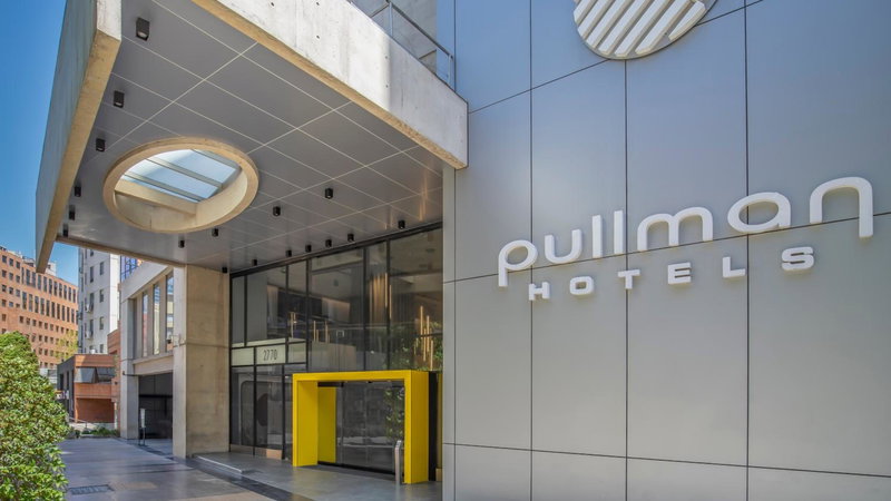 Pullman Santiago El Bosque, Villa Presidente Frei, Chile