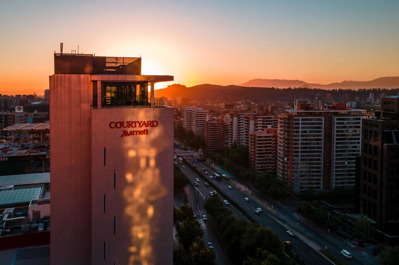 Courtyard by Marriott Santiago Las Condes, Villa Presidente Frei, Chile