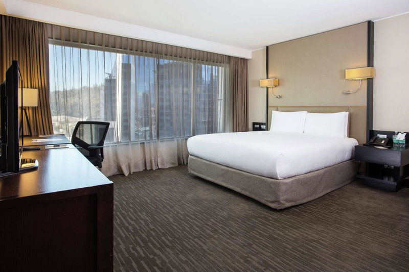DoubleTree by Hilton Santiago - Vitacura, Villa Presidente Frei, Chile