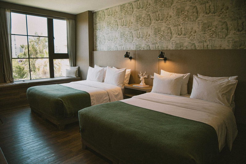Hotel Bidasoa, Villa Presidente Frei, Chile