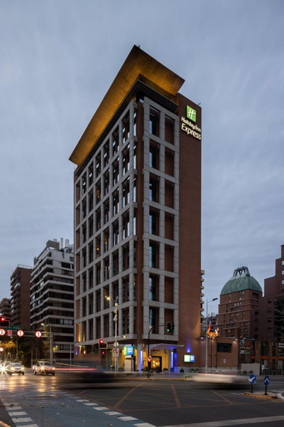 Holiday Inn Express Santiago Las Condes by IHG, Villa Presidente Frei, Chili