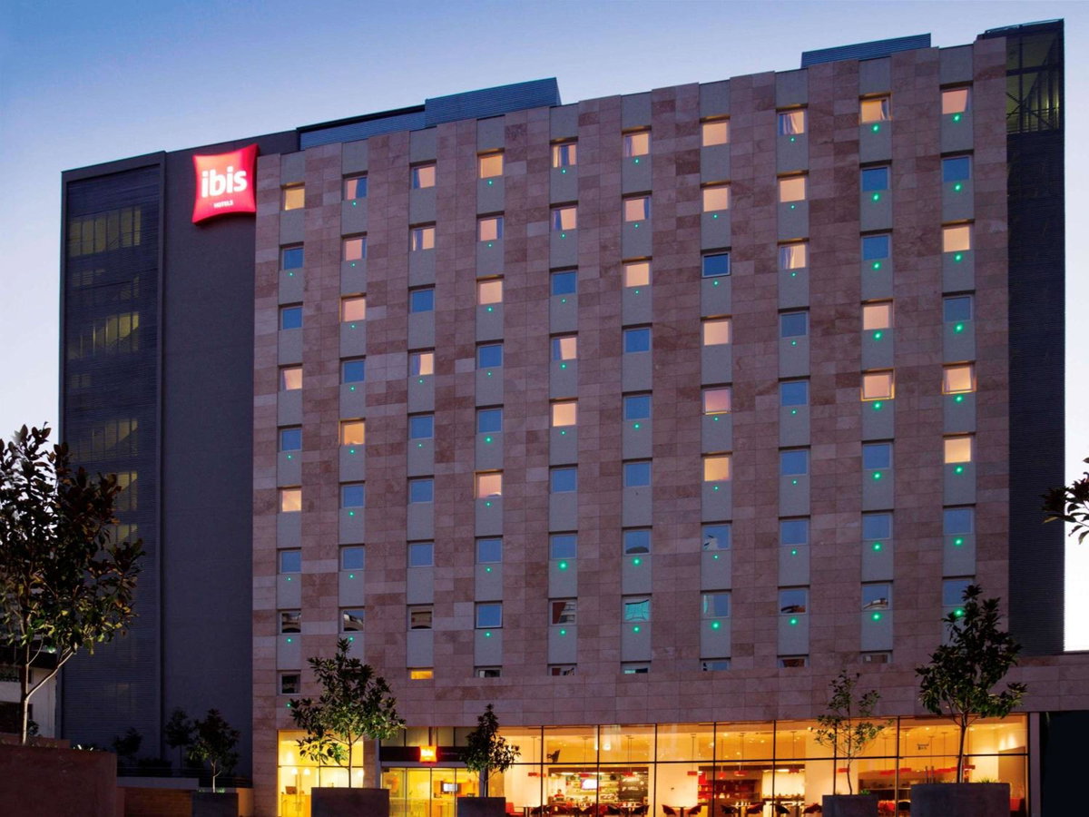 Hotel · ibis Santiago Las Condes, Villa Presidente Frei