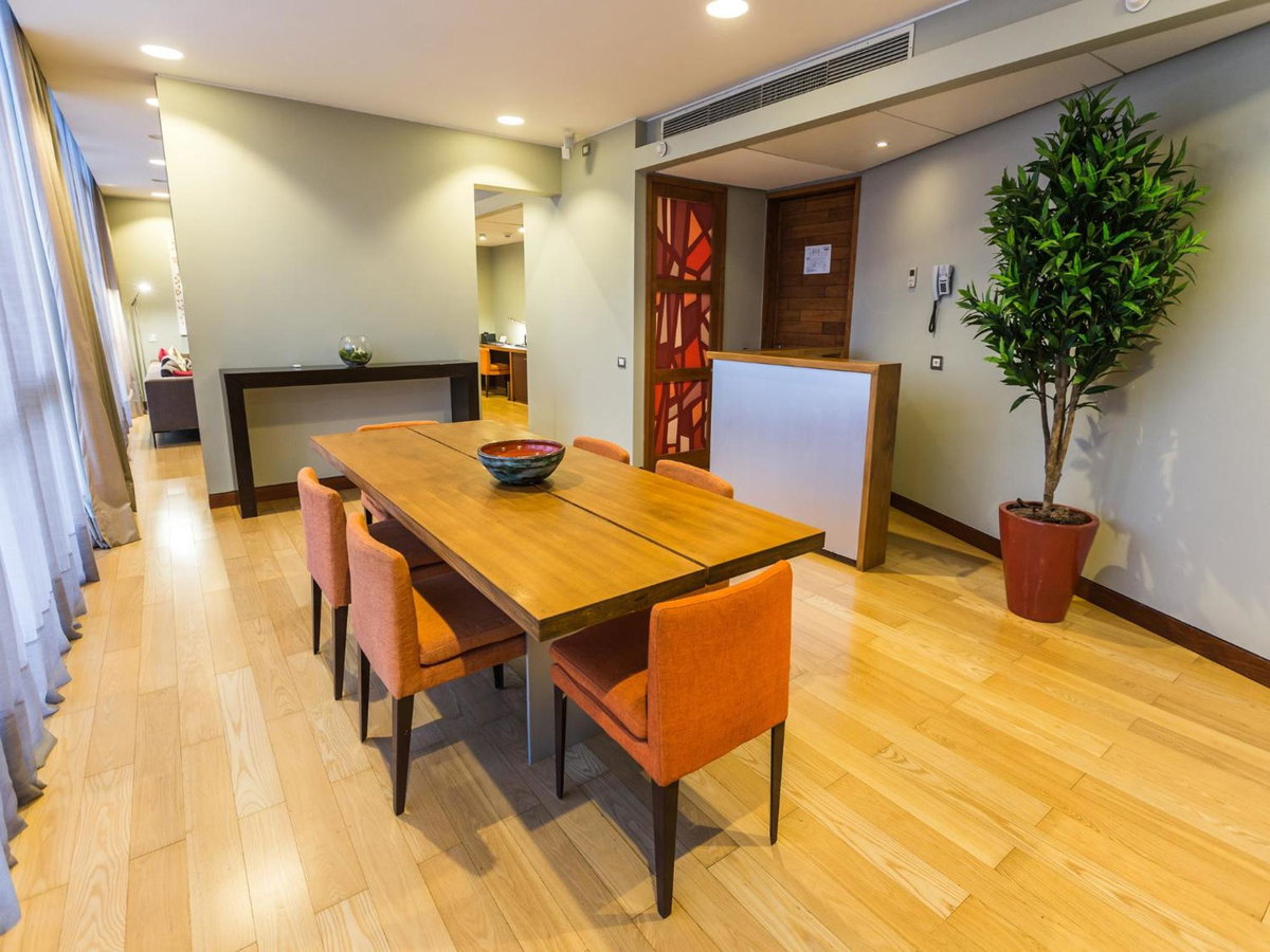 Hotel · NOI Vitacura, Villa Presidente Frei