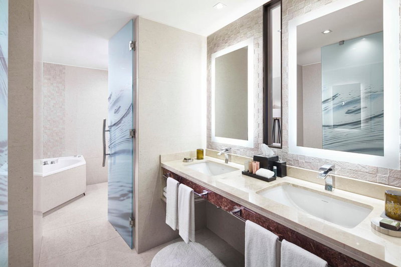 Renaissance Santiago by Marriott, Villa Presidente Frei, Чили