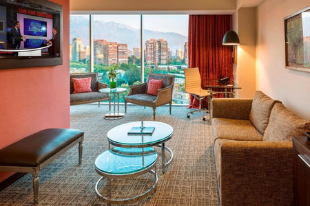 Renaissance Santiago by Marriott, Villa Presidente Frei, Чили