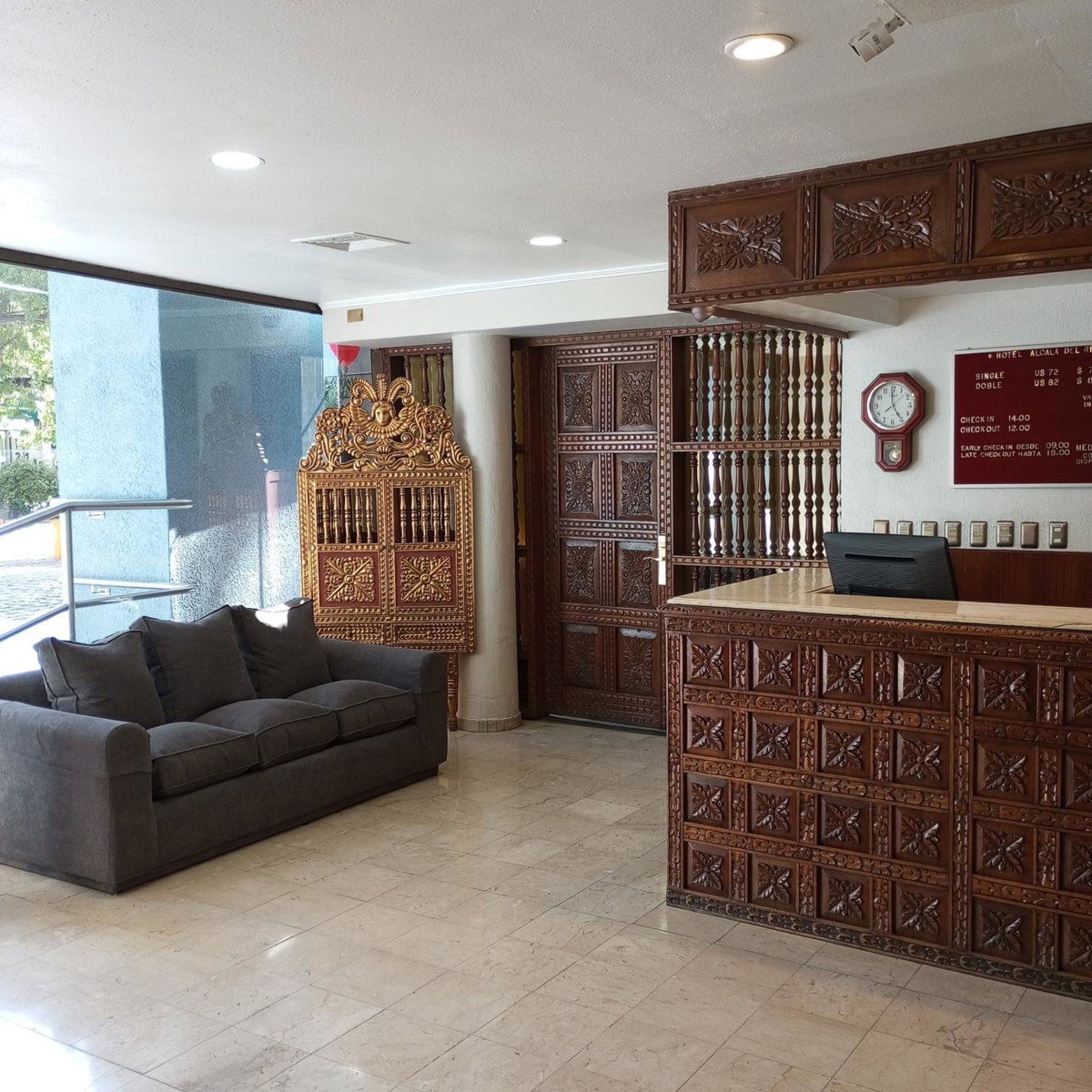 Hotel · Hotel Alcala del Rio, Santiago