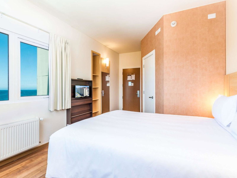 ibis Puerto Montt, Puerto Montt, Чили