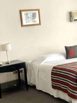 Nogales Hotel & Convention Center, Villa Presidente Frei, Chili