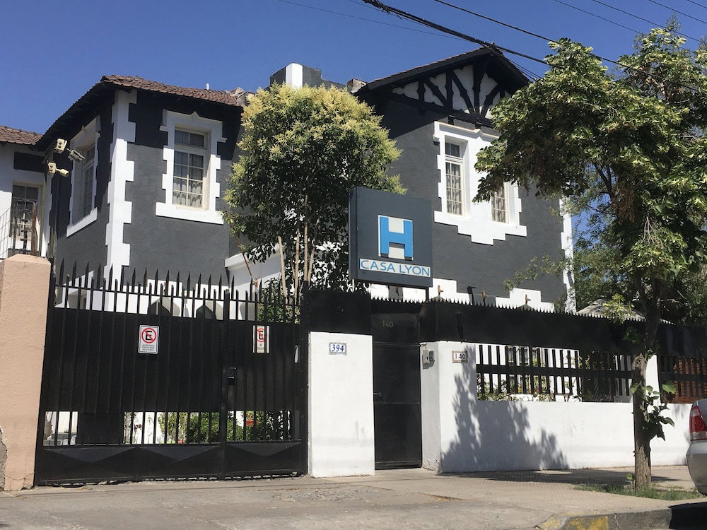 Hotel Casa Lyon, Chile