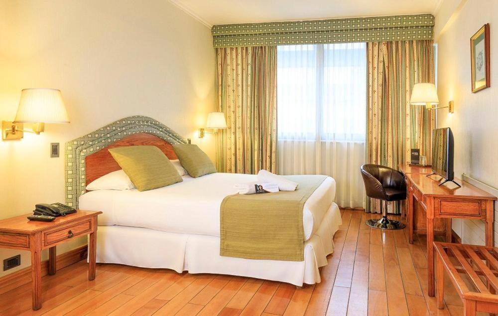 Hotel Frontera, Chile