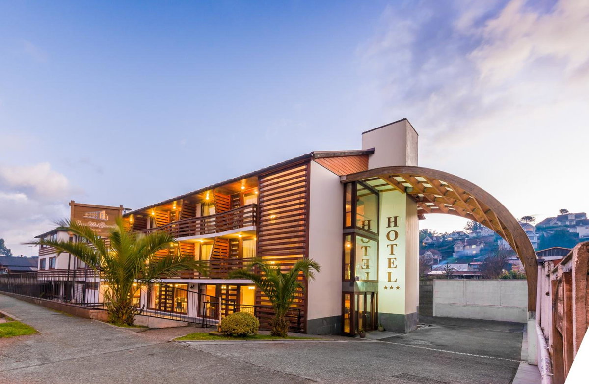 Hotel Germania, Chile