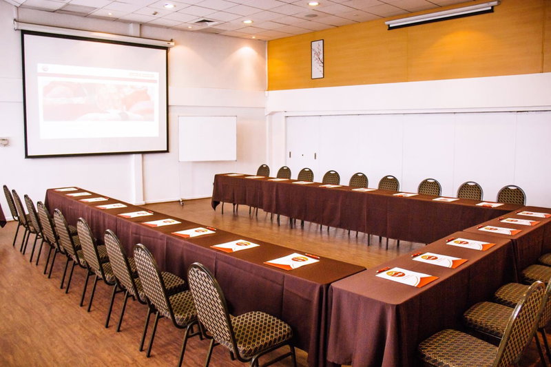 Hotel Nippon y Centro de Eventos, Santiago, Chile
