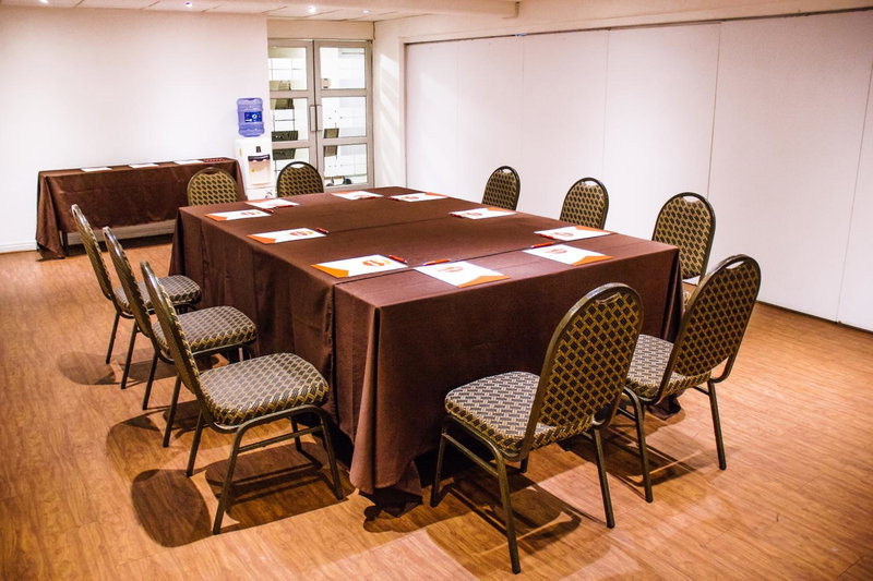 Hotel Nippon y Centro de Eventos, Santiago, Chile