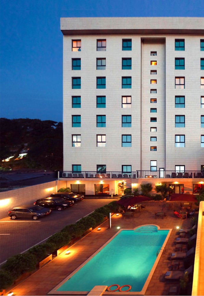 Star Land Hotel Bonapriso, Cameroon