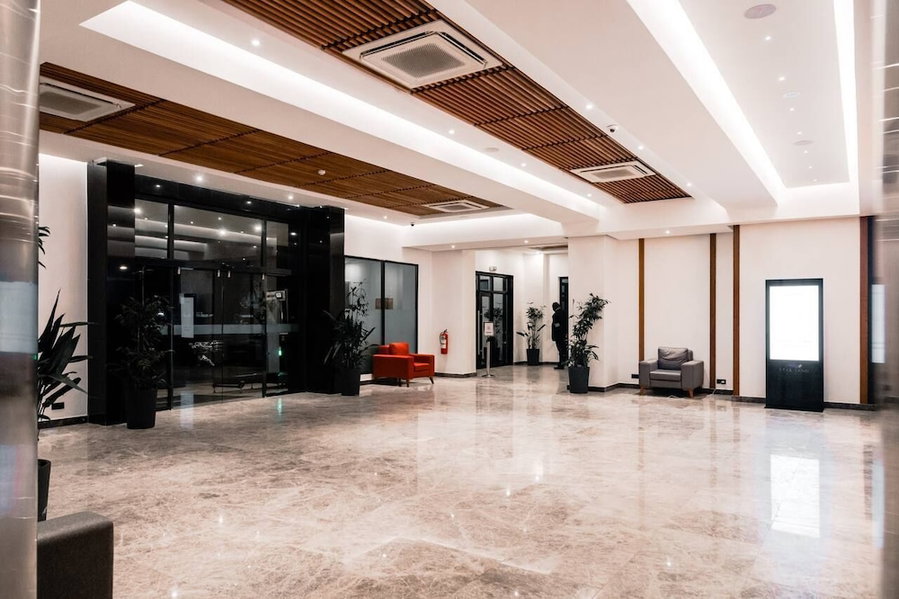 Star Land Hotel Bonapriso, Douala, Cameroon
