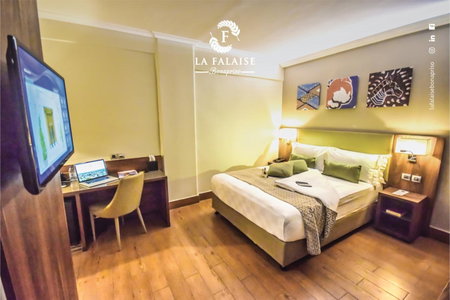 Hotel La Falaise Bonapriso, Douala, Cameroon