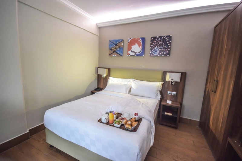 Hotel La Falaise Bonapriso, Douala, Cameroon