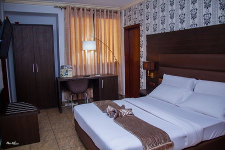New Heaven Hôtel, Yaoundé, Cameroon