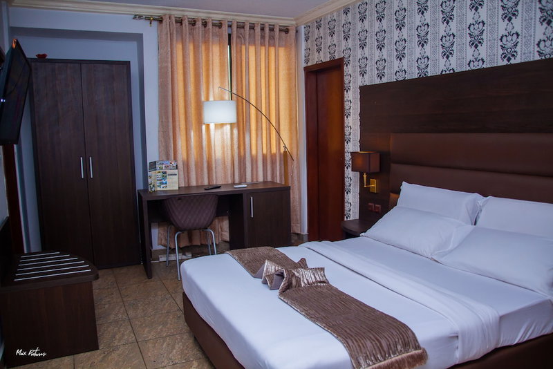New Heaven Hôtel, Yaoundé, Cameroon