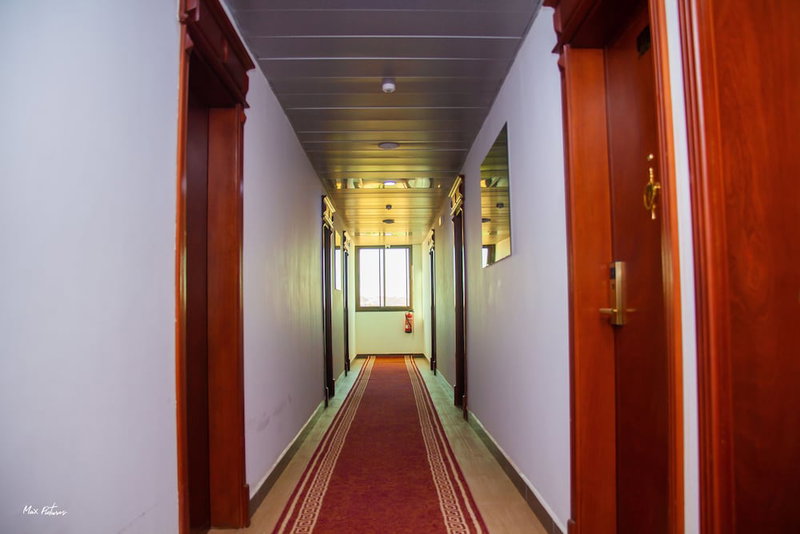 New Heaven Hôtel, Yaoundé, Cameroon