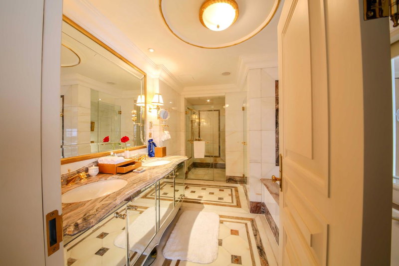 Legendale Hotel Beijing, Beijing, China