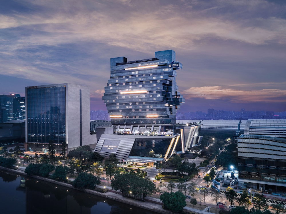Langham Place, Guangzhou, Китай