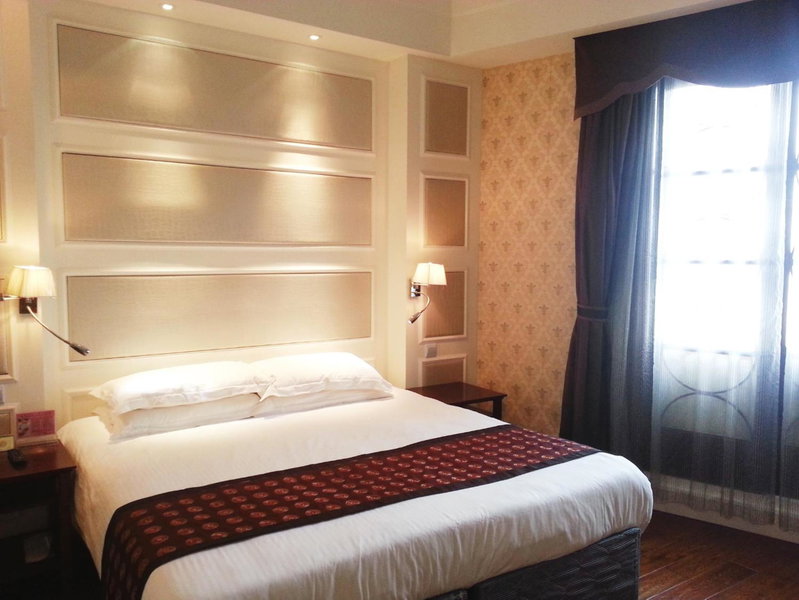 Seventh Heaven Hotel, Shanghai, 中国