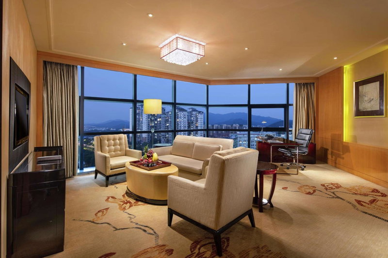 Hilton Guangzhou Baiyun-Conton Fair Free Shuttle Bus Service and Free Registration, Guangzhou, 中国