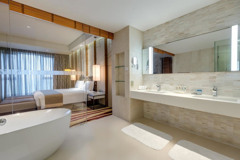 Holiday Inn Shanghai Hongqiao by IHG, Shanghai, China