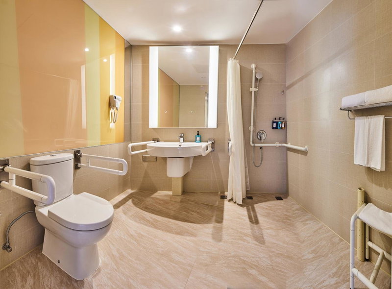 Holiday Inn Express Shanghai Zhenping by IHG, Zhabei, 中国