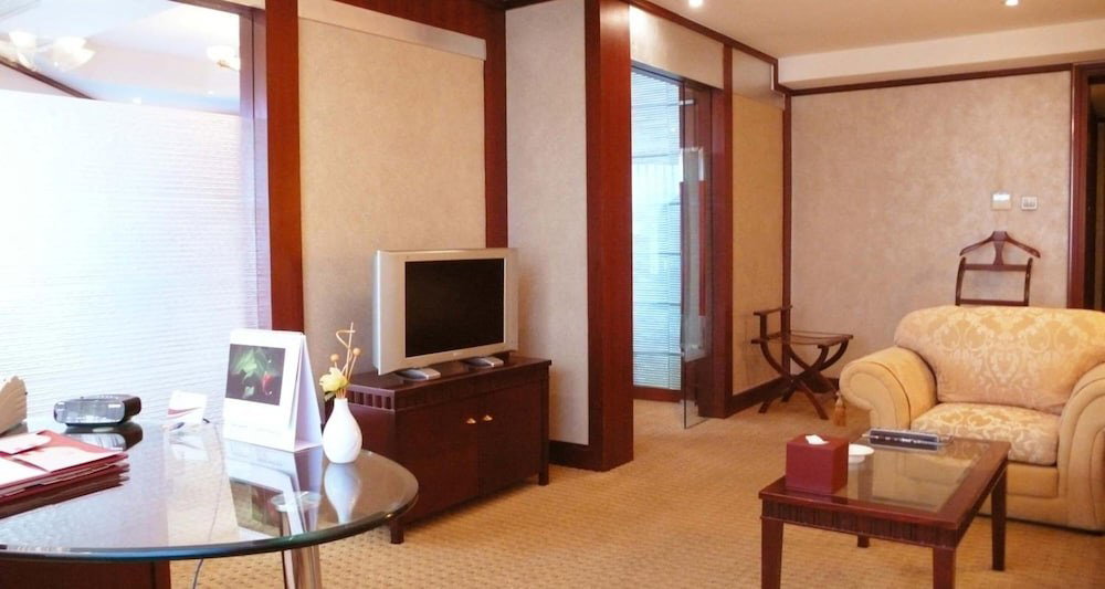 Hotel · Luxemon Hotel（Pudong Shanghai）, Shanghai