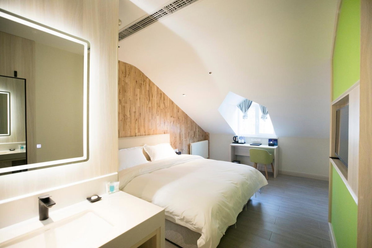 Hôtel · Beijing Saga Hotel, Beijing