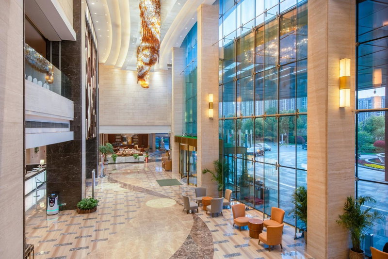 Holiday Inn Nantong Oasis International by IHG, Nantong, China