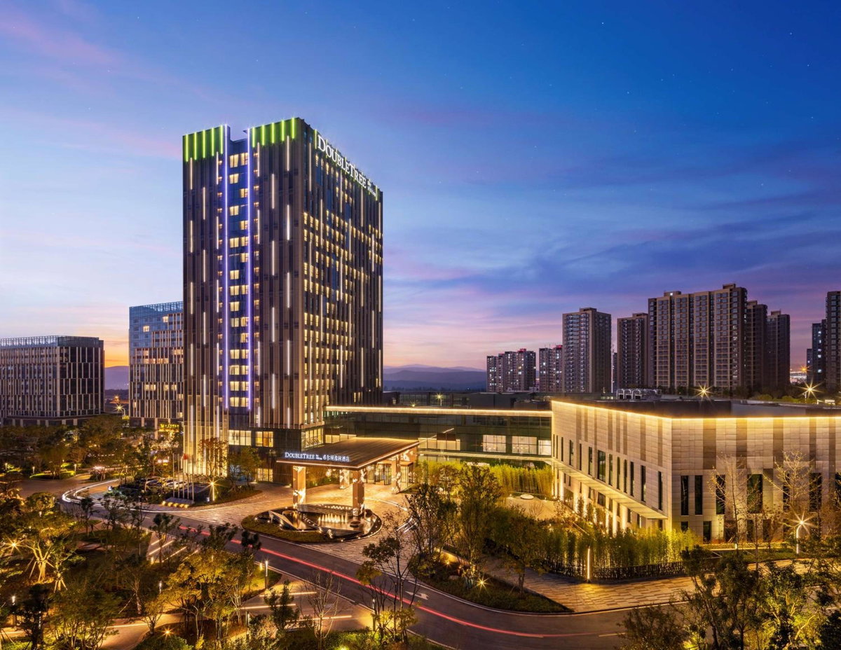Doubletree By Hilton Kunming Airport, Китай