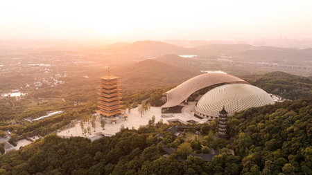 Holiday Inn - Nanjing South Station by IHG, Xiaolingwei, 中国
