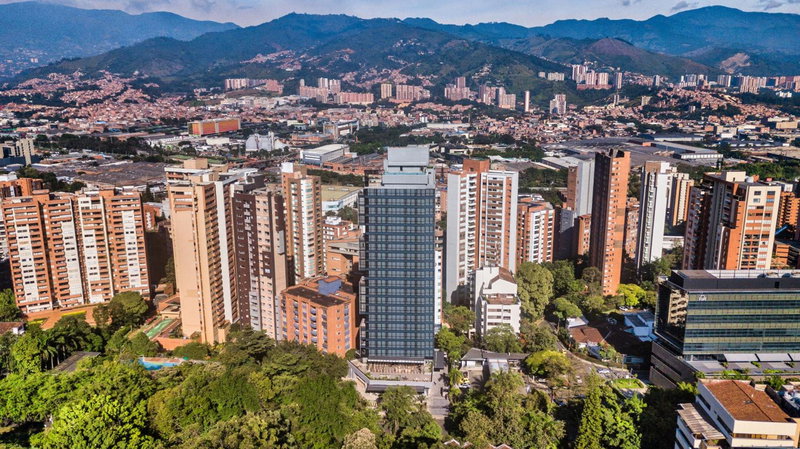 York Medellin, Curio Collection by Hilton, Envigado, Kolumbien