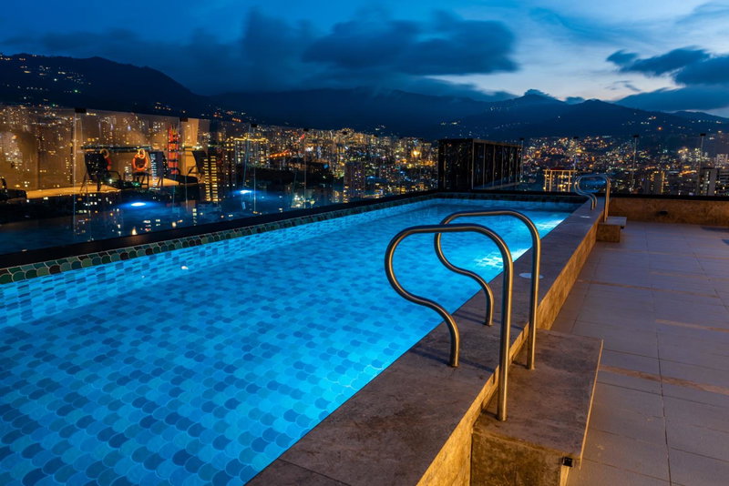 York Medellin, Curio Collection by Hilton, Envigado, Kolumbien