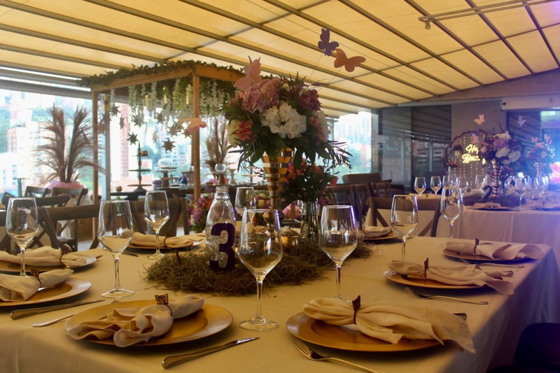 Diez Hotel Categoría Colombia, Itaguei, Colombia
