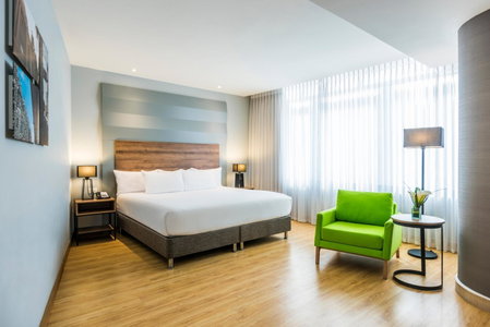 La Quinta by Wyndham Medellin, Medellin, Colombia