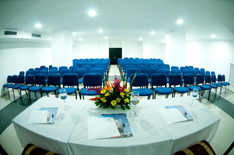 Hotel Atlantic Lux, Cartagena, Колумбия