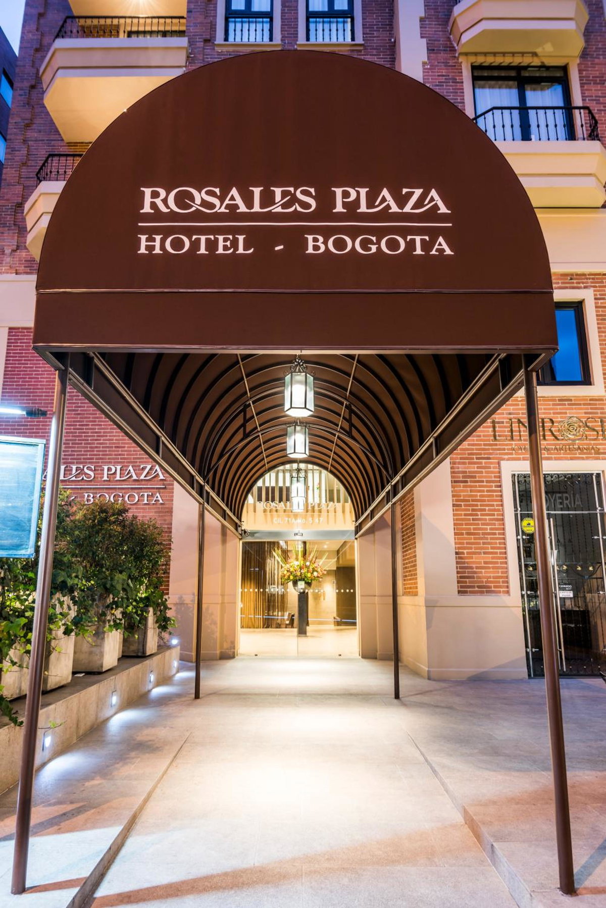 Hôtel · Hotel Rosales Plaza, Bogota